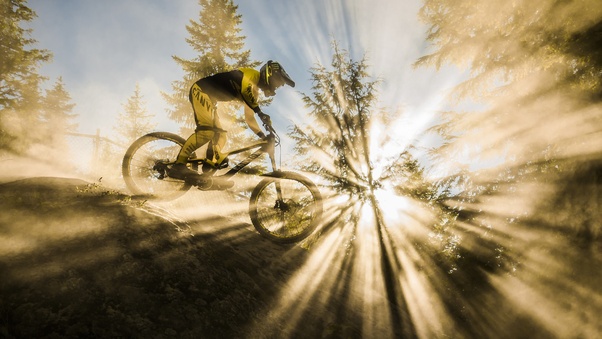 Mountain Bike Sunbeam Wallpaper