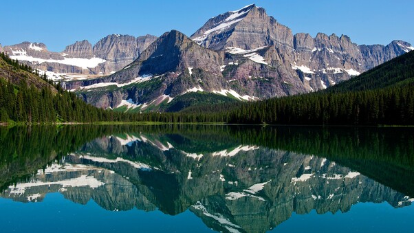 Mountain Lake Reflections Wallpaper