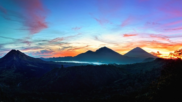 Mountains Sky Bali Sunrise Wallpaper