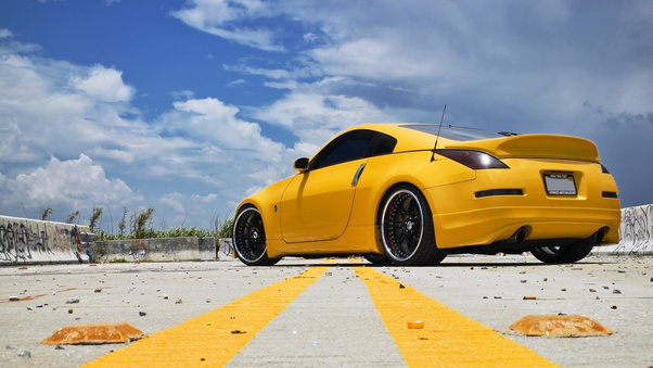 Nissan 370Z Track Wallpaper