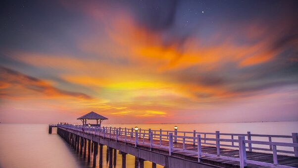 Ocean Pier Sunset Wallpaper