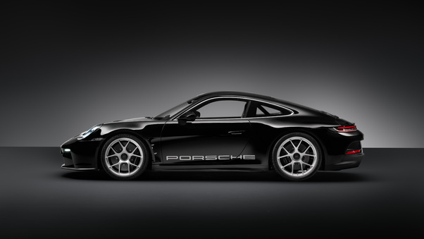 Porsche 911 7500 A Masterpiece Of Engineering And Design Wallpaper