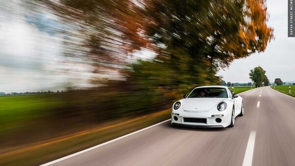 Porsche 911 Blur Wallpaper