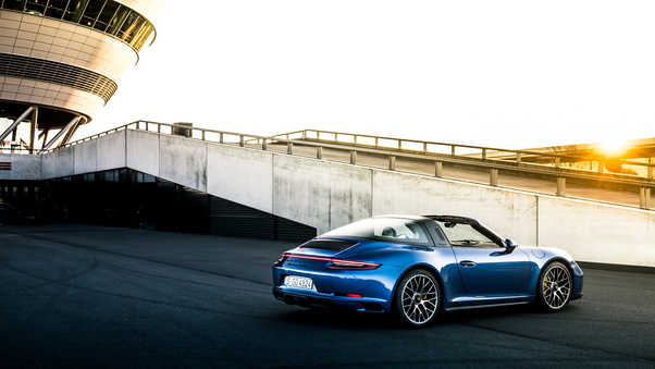 Porsche 911 Targa GTS Wallpaper