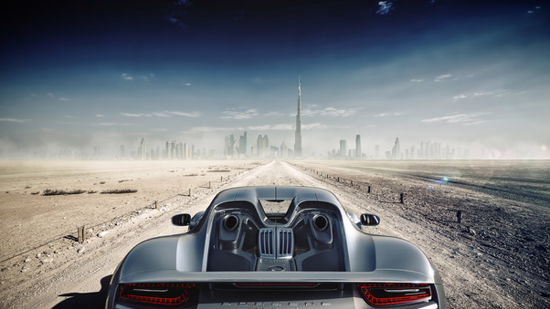 Porsche 918 Spyder In Dubai Wallpaper