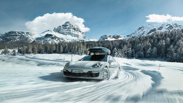 Porsche In Snow Wallpaper
