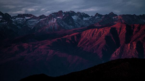 Red Mountain Range Highlands 8k Wallpaper