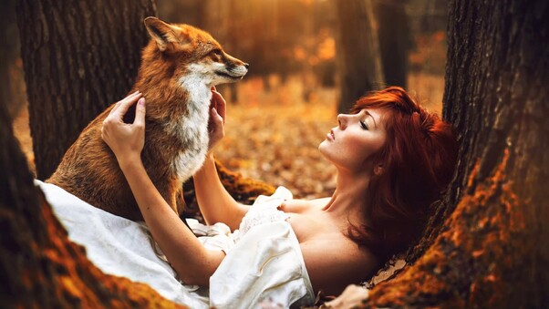 Redhead Girl With Fox Wallpaper