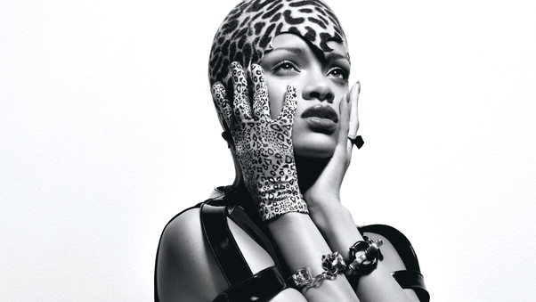 Rihanna Monochrome 4k Wallpaper