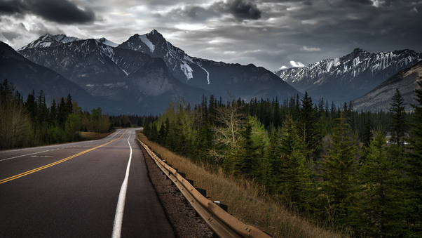 Road To Mountains Wallpaper