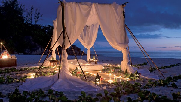 Romantic Place Beach Wallpaper