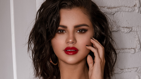 Selena Gomez 2019 Latest Wallpaper