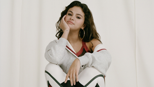 Selena Gomez Puma Summer Collection 2018 Wallpaper