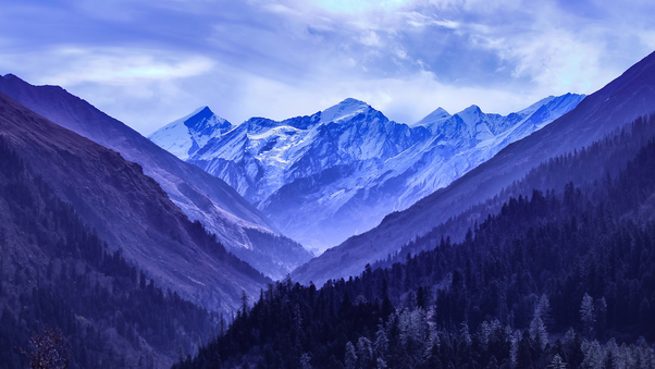 Snowy Blue Mountains 4k Wallpaper