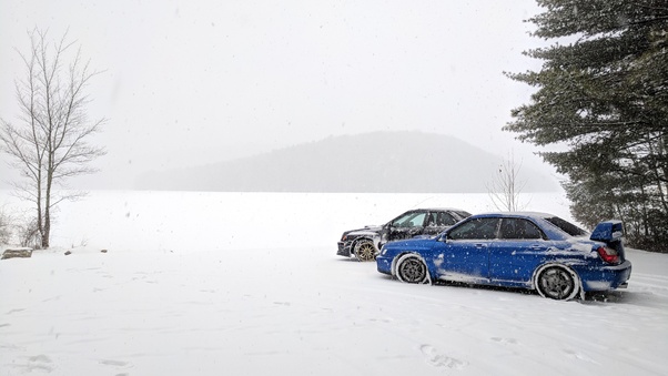 Snowy Subarus Wallpaper