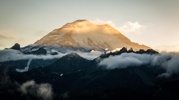 Sun Setting Behind Mount Rainier 5k Wallpaper
