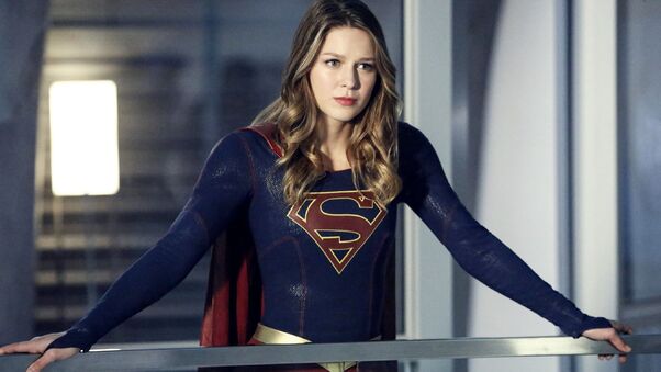 Supergirl Season 2 HD Wallpaper