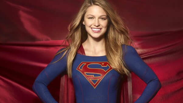 Supergirl Season 2 Wallpaper