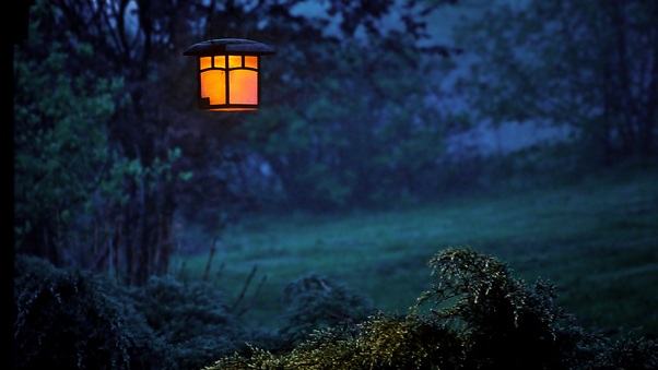 Twilight Lamp Evening Outdoors Wallpaper
