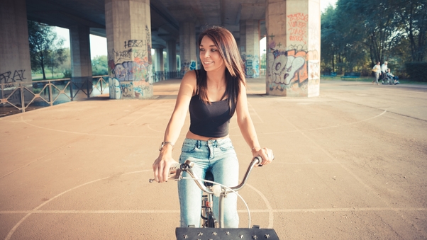 Women With Bicycle Smiling 4k Wallpaper