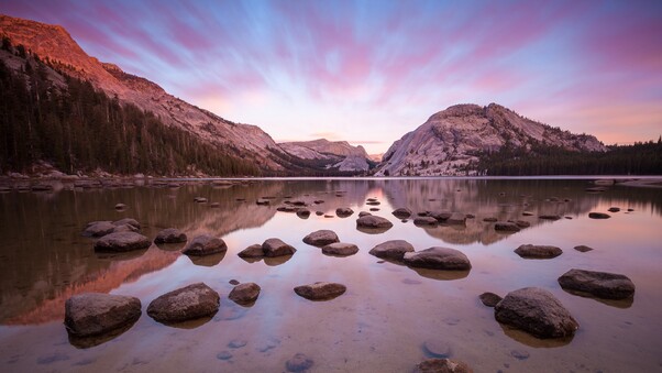 Yosemite Rocks Reflections Wallpaper