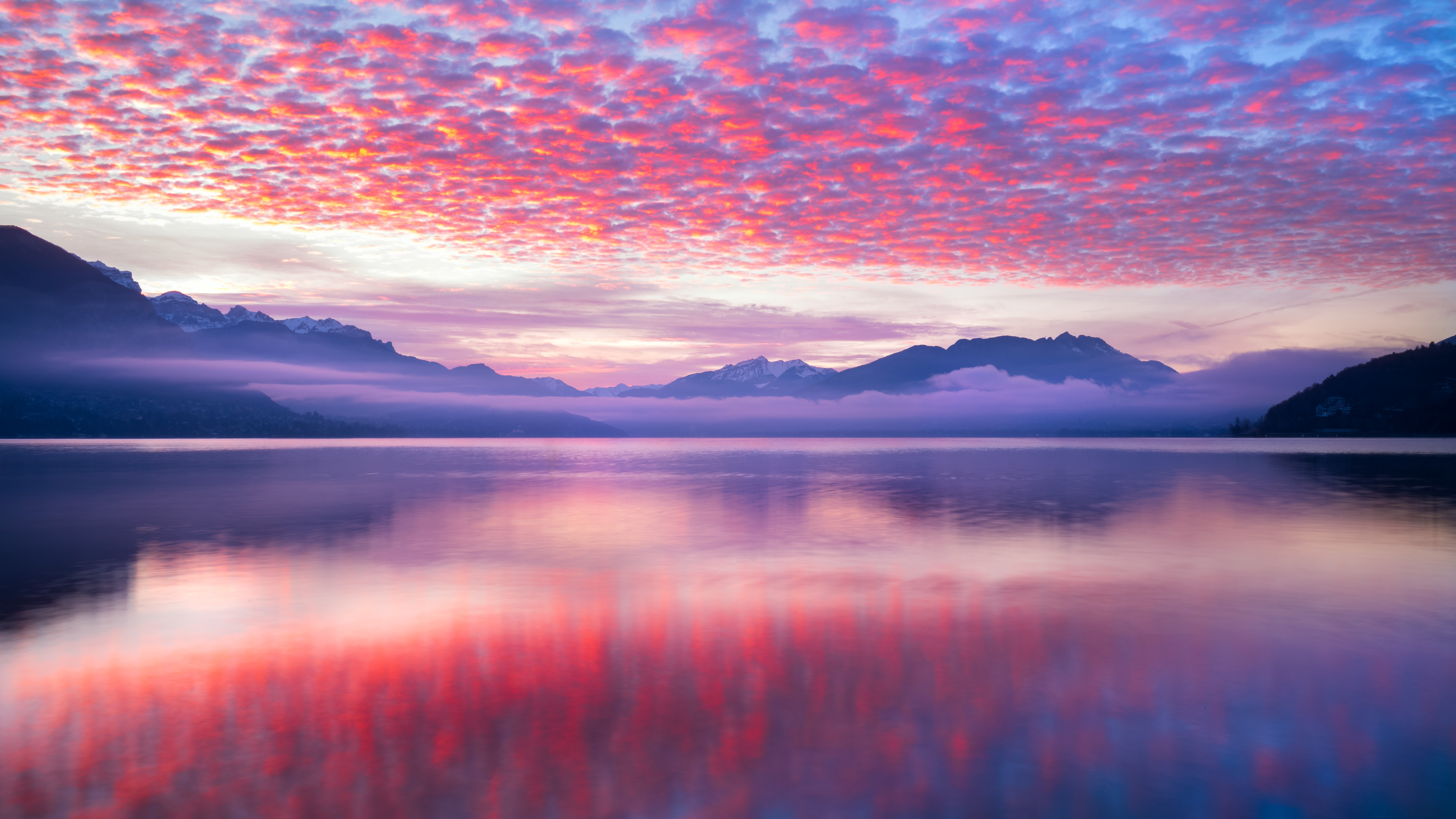 Гора розовое облако. Озеро лама плато Путорана. Розовый закат. Розовое облако. Розовое небо.