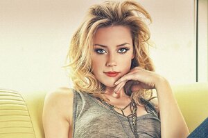 2016 Amber Heard (320x240) Resolution Wallpaper