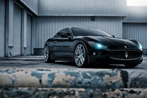 2017 Maserati Wallpaper