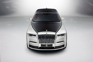 2017 Rolls Royce Phantom Wallpaper