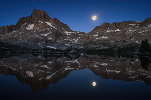 A Full Moon Night From The Californias Eastern Sierras Wallpaper