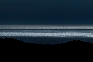Abstract View Of Sunlight On The Mediterranean From The South Of France (1400x1050) Resolution Wallpaper