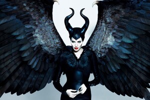Angelina Jolie In Maleficent Movie HD