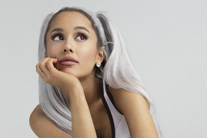Ariana Grande Reebok 5k 2018 Wallpaper