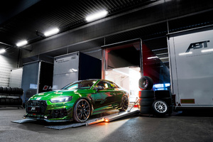 Audi ABT RS 5 R Coupe (320x240) Resolution Wallpaper