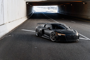 Audi R8 V10 On Streets Photography (1024x768) Resolution Wallpaper
