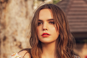 Bailee Madison Cibelle Levi Photoshoot For Rose And Ivy 4k (1920x1200) Resolution Wallpaper