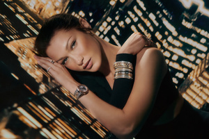 Bella Hadid Chopard New Campaign (2880x1800) Resolution Wallpaper