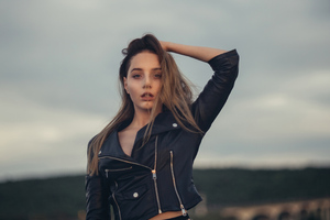 Black Leather Clothing Girl Hands In Hair 4k Wallpaper