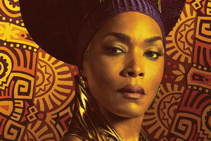 Black Panther Wakanda Forever Angela Bassett As Ramonda Wallpaper