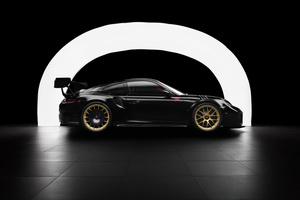 Black Porsche 911 In Motion (3840x2160) Resolution Wallpaper
