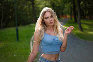 Blonde Girl Depth Of Field Playing With Hair 4k Wallpaper