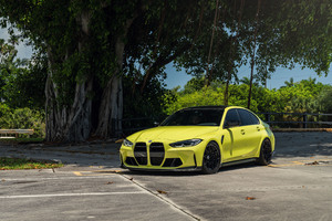 BMW M3 Feral Yellow North 10k Wallpaper