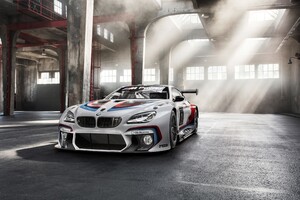 BMW M6 Racing Car Wallpaper