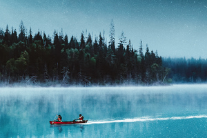 Boat Lake Silent Evening 4k (2048x1152) Resolution Wallpaper