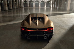 Bugatti Chiron Super Sport Golden Era 4k (1336x768) Resolution Wallpaper