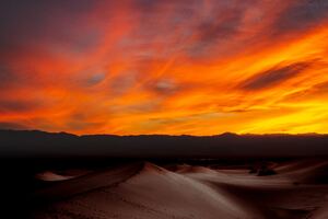 Burning Sunset Dark Desert 4k