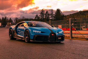 Chiron Pur Sport (2560x1024) Resolution Wallpaper