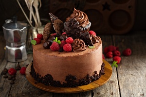 Chocolate Raspberry Cake 5k Wallpaper