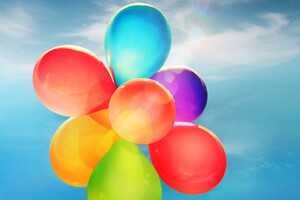 Colorful Ballons (1336x768) Resolution Wallpaper
