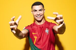 Cristiano Ronaldo Fifa World Cup Qatar Photoshoot Wallpaper